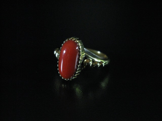 Tim Bedah 14k Gold Coral Ring 6