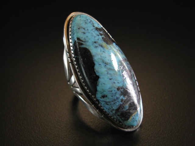 Stormy Mtn Large Oval Ring 7.25